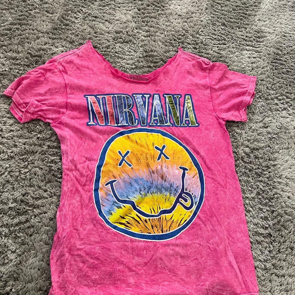Graphic t